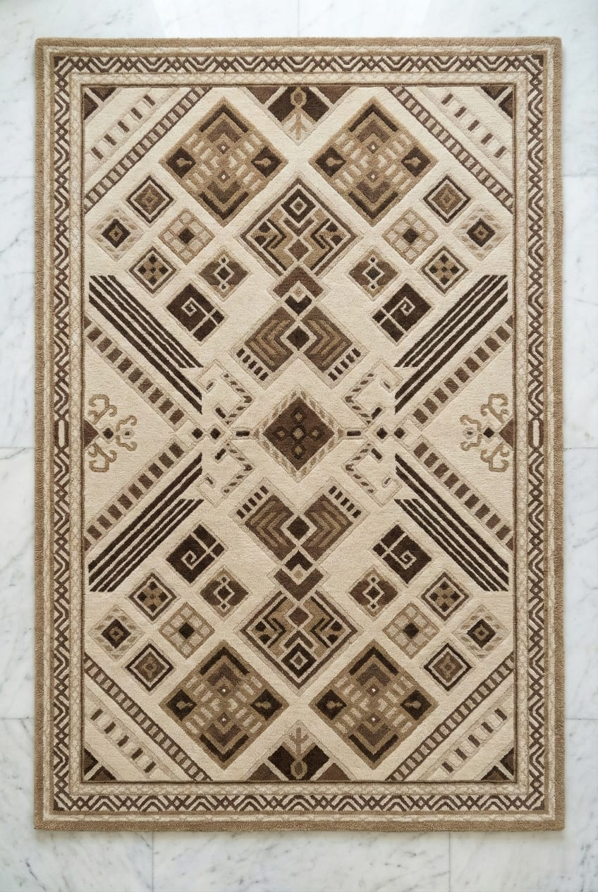 Traditional Indian handmade carpet manufacturer design